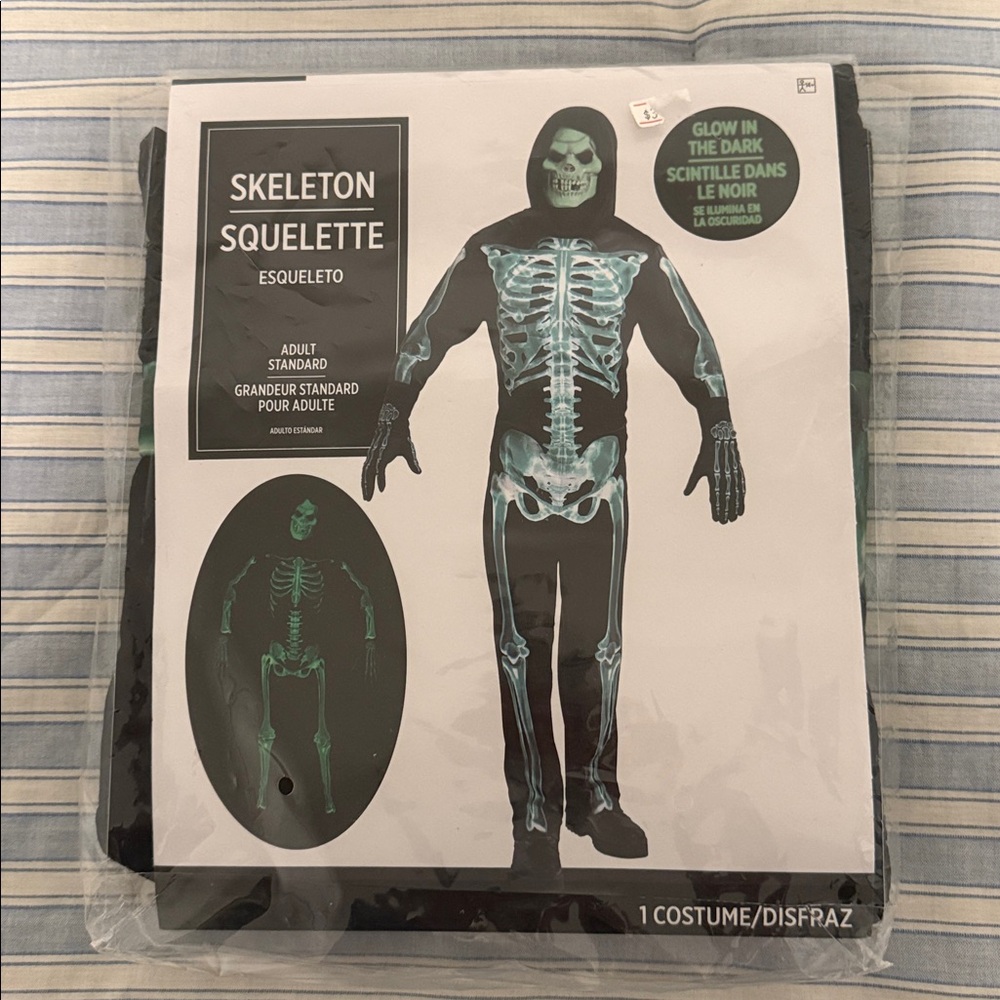 Glow-in-the-Dark Skeleton Costume for Adults. Worn once. Pit to pit22”Inseam 30”